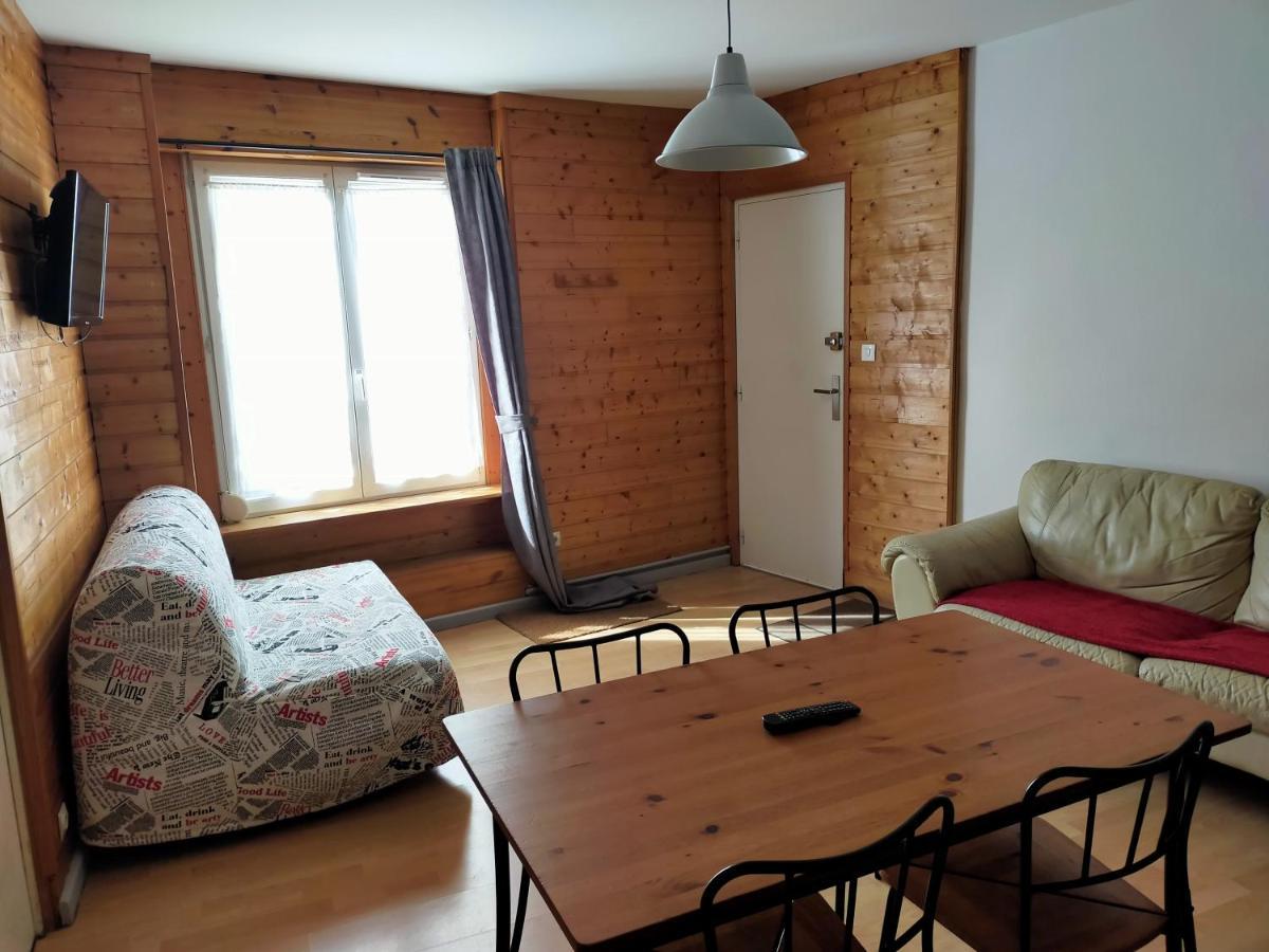 Agreable Appartement De 48 M² En Rdc La Bourboule Ngoại thất bức ảnh